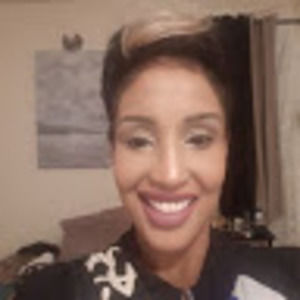 Meet your Posher, Yasmin